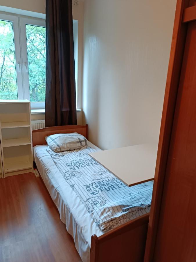 Hostel Sunrise Liwska Warszawa Exteriör bild