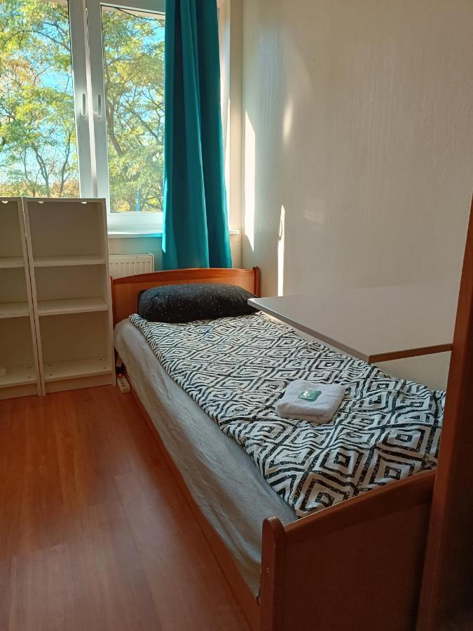 Hostel Sunrise Liwska Warszawa Exteriör bild