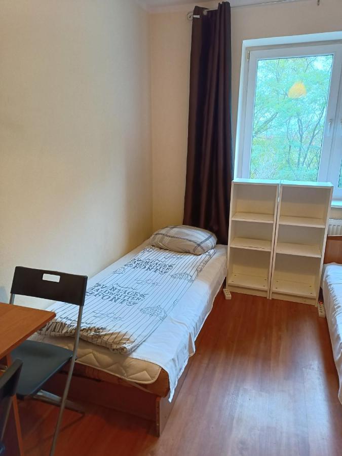 Hostel Sunrise Liwska Warszawa Exteriör bild